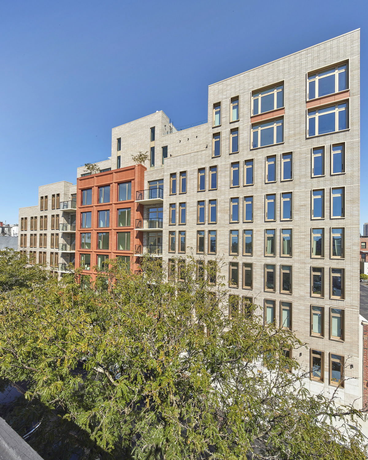 GH Development, IMC Architecture, Complete Development and MNC+Sons Complete The Carroll, First New Upscale Multifamily Building in Brooklyn’s Carroll Gardens in 15 Years